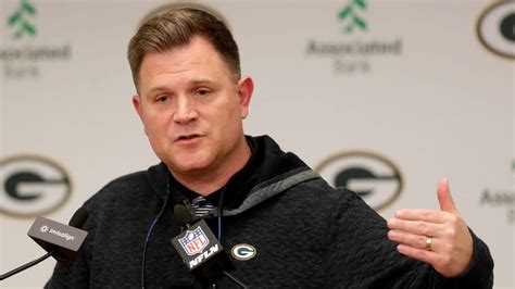 Packers GM Describes Pretty Boring NFL Draft Day Yardbarker