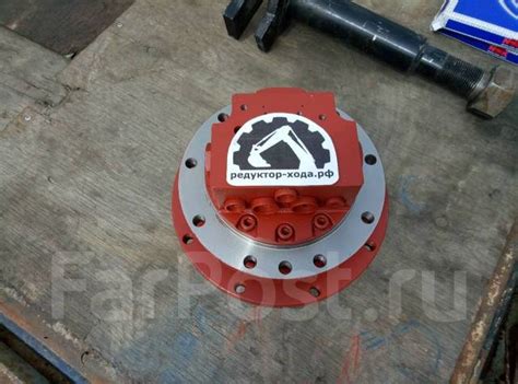 Бортовой редуктор хода в сборе с гидромотором (ходовой редуктор с ...