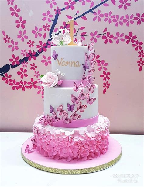 Butterfly And Flowers Cake A Butterfly Themed 1st Birthday Cake So Excited To Share With U This