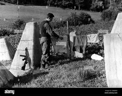 Siegfried line Fotos und Bildmaterial in hoher Auflösung Alamy