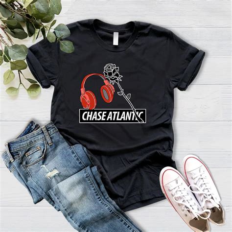 Chase Atlantic Music Band Merch For Women Een Soft Unisex T-Shirt ...