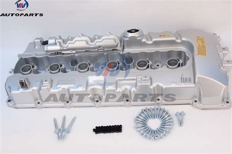 Aluminum Engine Valve Cover W Gasket For Bmw M I Z I I I