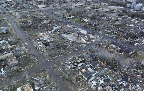 Post-apocalyptic videos and pictures after weaponized tornadoes kill over 70 in US south on ...