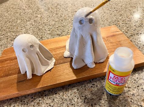 How To Make Diy Ghost Decorations Out Of Clay The Idea Room