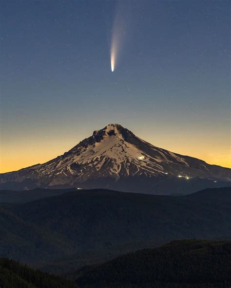 The Best Photos of Comet Neowise