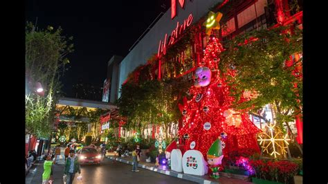 K Night Walking Tour Inside The Most Popular Department Store At The