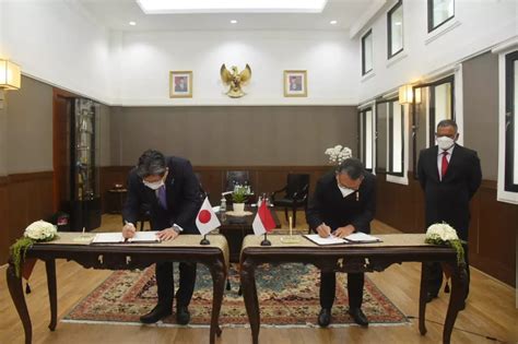 Sekretariat Kabinet Republik Indonesia | Indonesia, Japan Ink Deal on ...