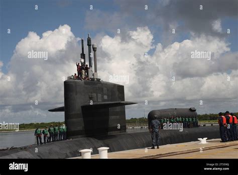 guided-missil submarine, Submarine, USS Georgia (SSGN 729 Stock Photo ...