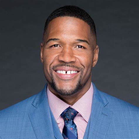 Michael Strahan Net Worth 2020, Achievements, Movies, TV Shows, Books, Birthday, Age, Height ...