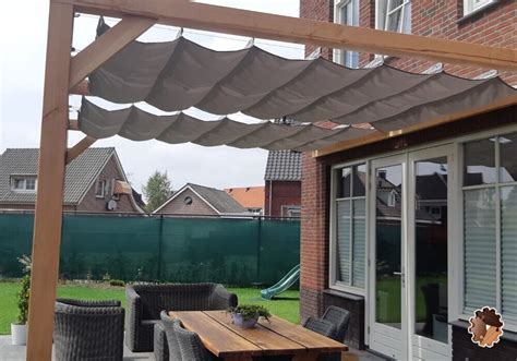 Houten Pergola Met Harmonicaschaduwdoek Wesa Tuinhout