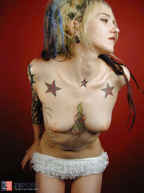 Inked Goth Woman Zb Porn