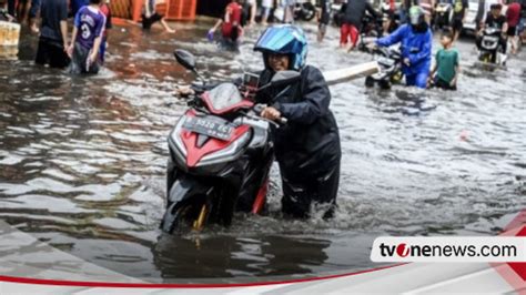 Rt Di Jakarta Terendam Banjir Hari Ini