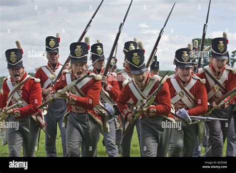 His Majesty's 33rd Regiment of Foot Fixed Bayonet Charge 1810 Stock ...