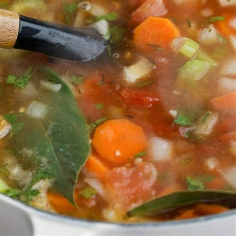 Minute Hearty Chickpea Soup Aprons