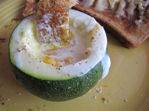 Oeuf cocotte en courgette ronde Mnêmosunê