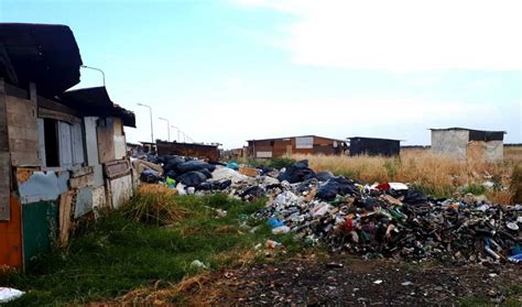 La Pacchia Mediterranea Nel Ghetto Di Borgo Mezzanone