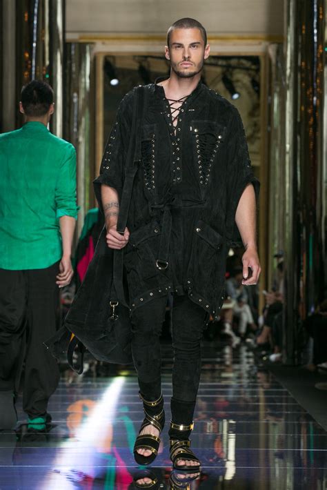 Balmain: Spring 2017 - The New York Times