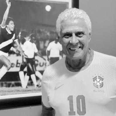 Maior Dolo Da Hist Ria Do Vasco Roberto Dinamite Morre Aos Anos