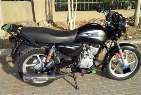 150 cc Bajaj boxer new model 'Boxer X 150' test is underway