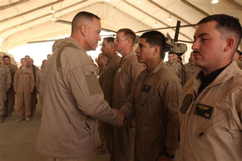 Ch D Crewmen Earn Combat Aircrew Wings Rd Marine Aircraft Wing News