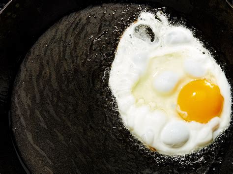 How To Fry An Egg Perfectly Every Time Bon Appétit