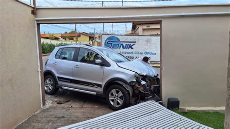 Moradora Da Dona Neca Pede Provid Ncias Para Acidentes Constantes