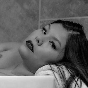 Curvynativequeen Nude Leaks XXX Onlyfans Free Faplux