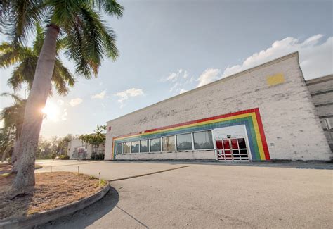 Vacant Toys Us Pembroke Pines Fl Vacant Toys Us Flickr