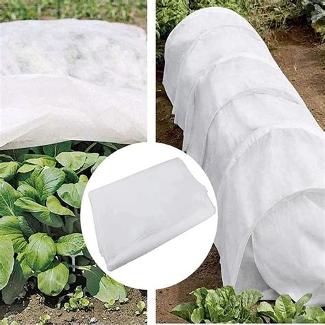 China Polypropylene Nonwoven Plant Protection Blankets Agricultural