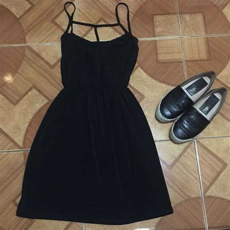 Plain Black Dress on Carousell