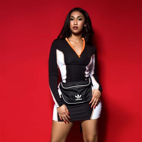Hot And Sexy Queen Naija Photos ThBlog