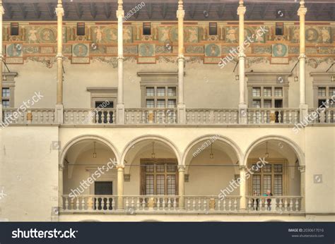 Krakow Poland August 2021 Wawel Castle Stock Photo 2030617016