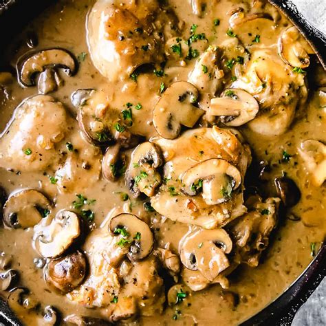 Easy Chicken Stroganoff Recipe RecipeWikki