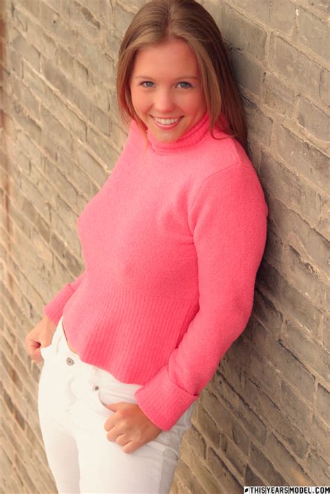 Dawson Miller Nude In Escapes Porn Free This Years Model Gallery From Bunny Lust