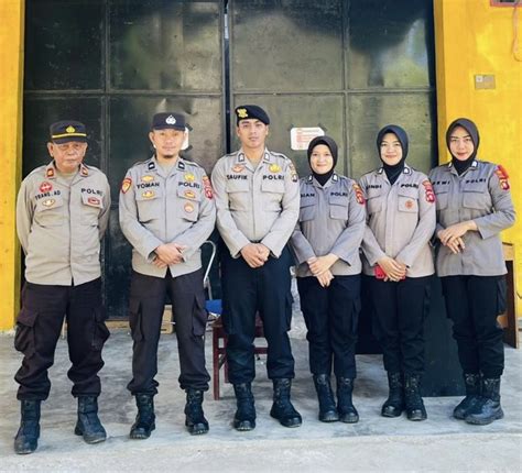 Polwan Polres Gorontalo Turut Andil Dalam Pengamanan Rekapitulasi Suara