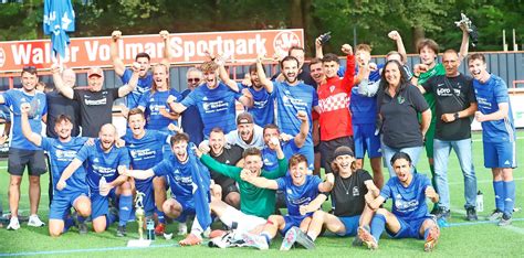 Fu Ball Landesligist Spvgg Ein D Ingweiler Gewinnt Stadtmeistrerschaft