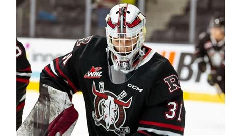 Rebels Kyle Kelsey named WHL Goaltender of the Week | rdnewsnow.com