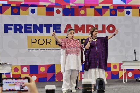 Las Encuestas No Favorecen A Beatriz Paredes Presidente Del Pri El