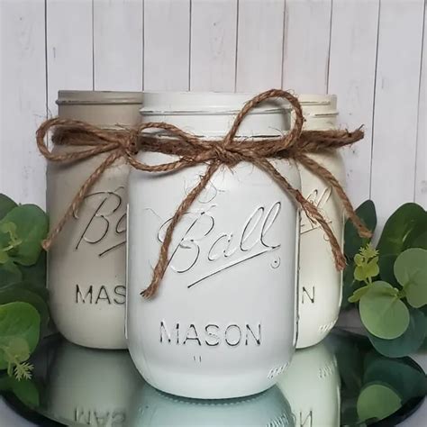 The 10 Best Mason Jar Wedding Favors & How to Fill Them