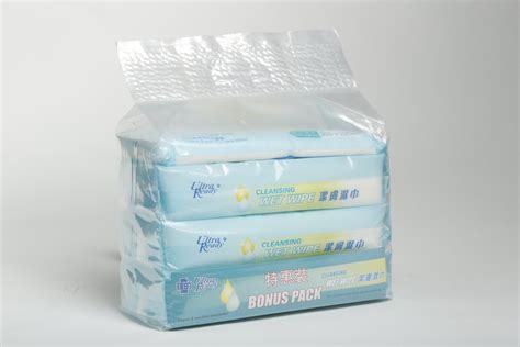 Ultra Ready Cleansing Wet Wipe 300mm X 220mm Bonus Pack48 Pcs X 3