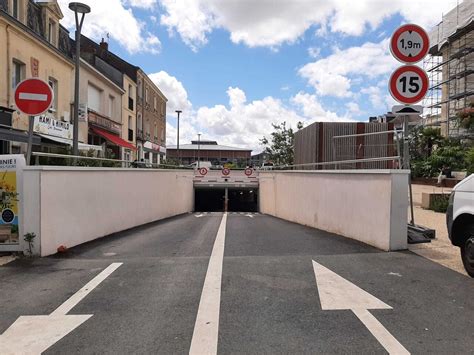 La Roche Sur Yon Le Parking Des Halles De Nouveau Enti Rement Accessible