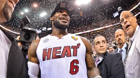 Lebron James Anni Di Leggenda Anni Di Eternit