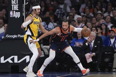 Jalen Brunson returns from foot injury, sparks Knicks past Pacers for 2-0 lead in East semifinals