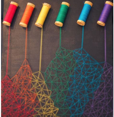 Pin On Cuadros Pintados Crayon Art String Art String Art Patterns