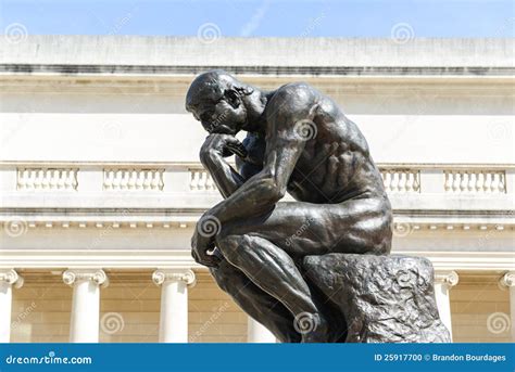 Estatua Del Pensador De Rodin Foto De Archivo Imagen De Bronce