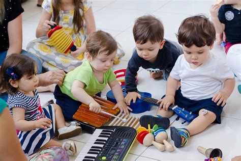 Sesc oferece oficina gratuita de musicalização para bebês