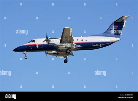 Embraer cockpit hi-res stock photography and images - Alamy