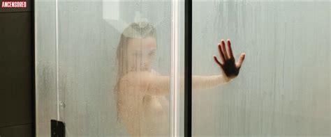 Naked Anna Brewster In LX 2048