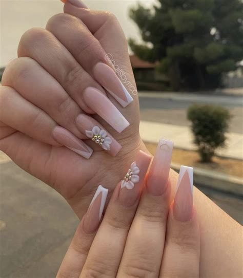 Pin by Anndi Cuapa on Uñas Acrylic nails nude Nails Pink acrylic nails