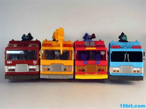 Bit Figure Of The Day Review Hasbro Transformers Generations Protectobot Hot Spot Action